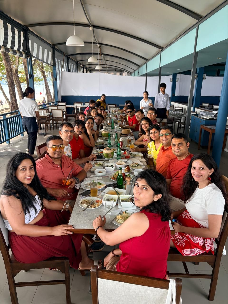 The farewell lunch table